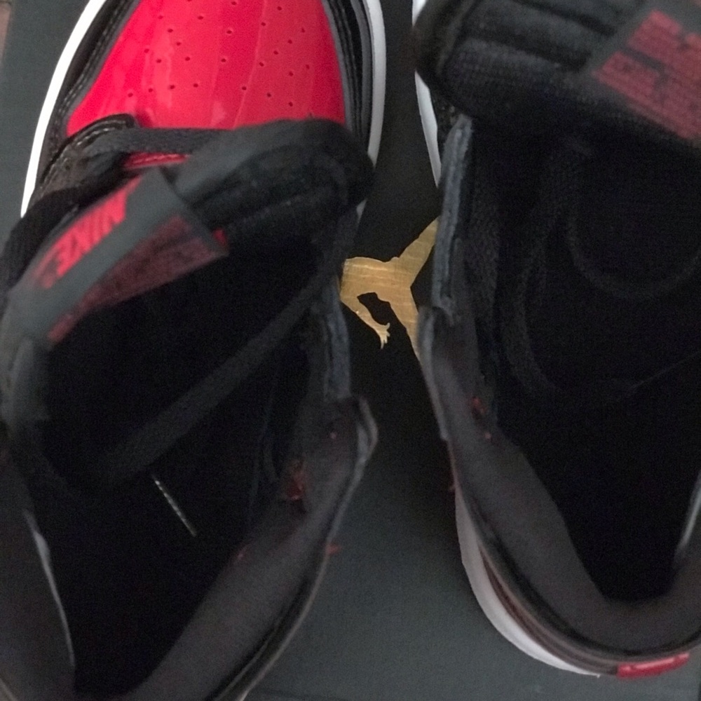 Air Jordan Retro 1 Patent Bred / Banned Reimagined TD Size 9C - Picture 9 of 9